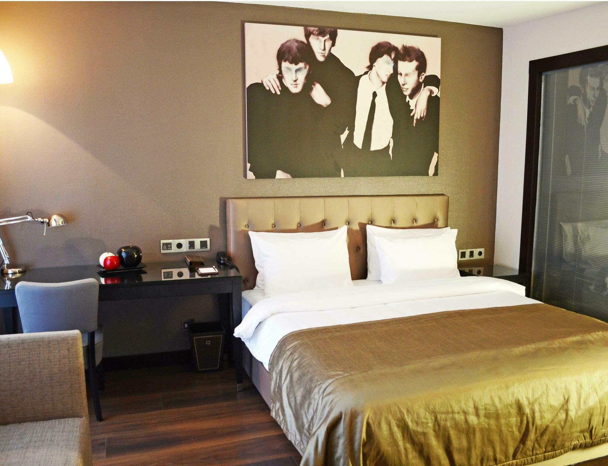 Quentin Berlin Hotel Am Kurfuerstendamm Dış mekan fotoğraf