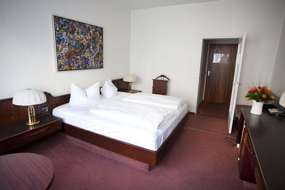 Quentin Berlin Hotel Am Kurfuerstendamm Dış mekan fotoğraf